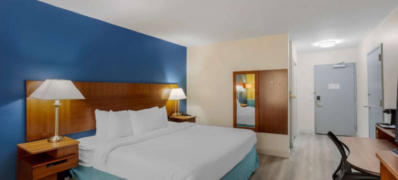 舒适套房酒店-芒特劳雷尔-费城(Comfort Inn & Suites Mt Laurel-Philadelphia)图片