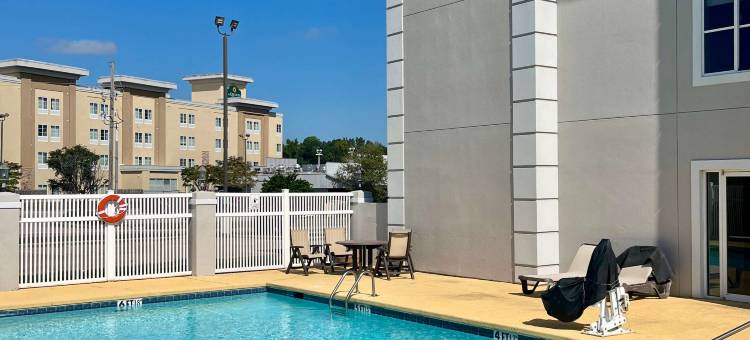 品质套房酒店(Quality Inn & Suites)图片