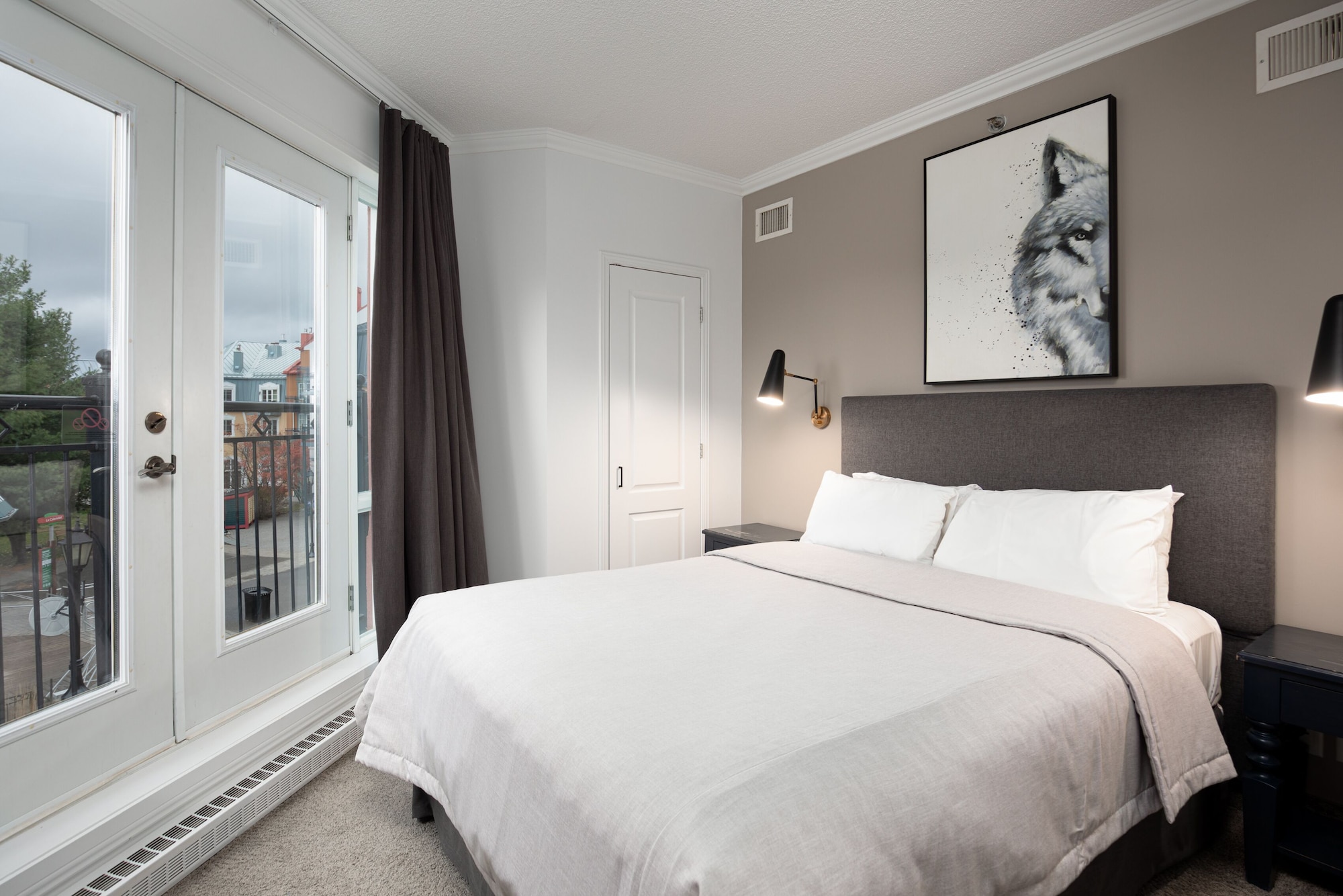 Sommet des NeigesOver view