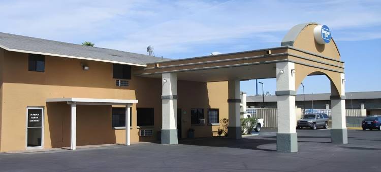 OYO埃洛伊酒店-近卡萨格兰德I-10(OYO Hotel Eloy Casa Grande Near I-10)图片