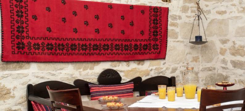 宙斯传统住宅(Zeus Traditional House)图片