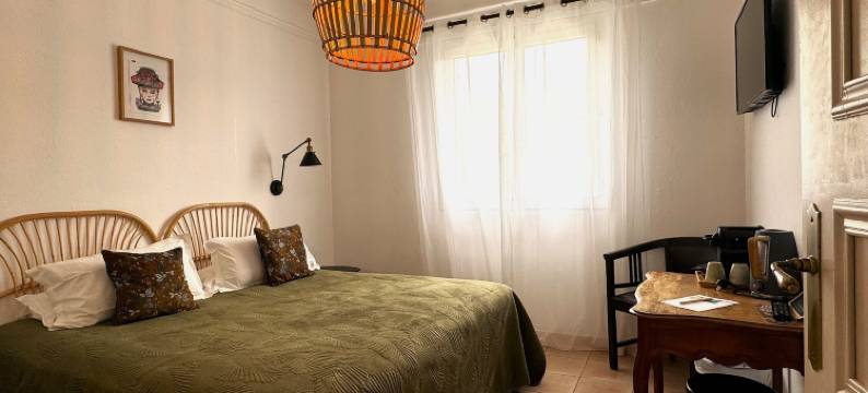 乐思芙洛布鲁埃斯酒店(Hotel les Flots Bleus)图片