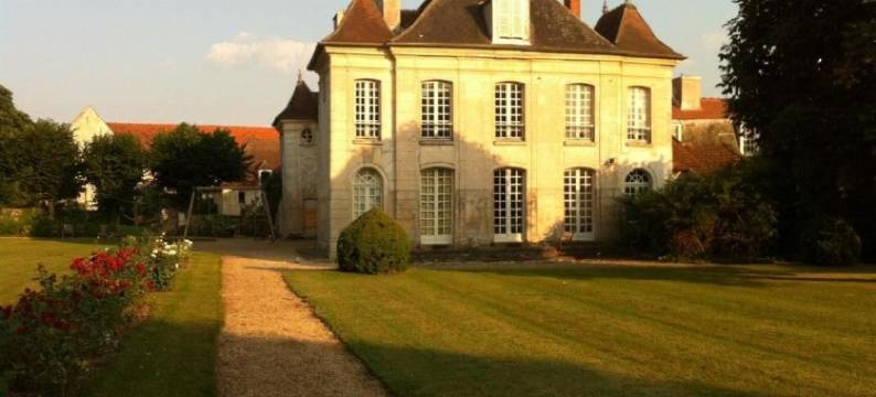 瓦莱尔住宿加早餐旅馆(Ferme de la Vallière)图片