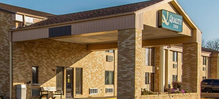 伯灵顿凯艺酒店 - 近 34 号高速公路(Quality Inn Burlington Near Hwy 34)图片