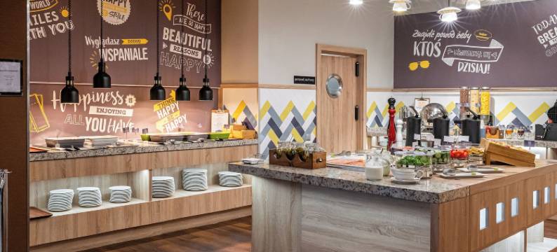 华沙机场希尔顿欢朋酒店(Hampton by Hilton Warsaw Airport)图片