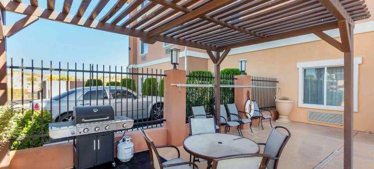 诺加利斯贝斯特韦斯特套房酒店(Best Western Sonora Inn  Suites)图片