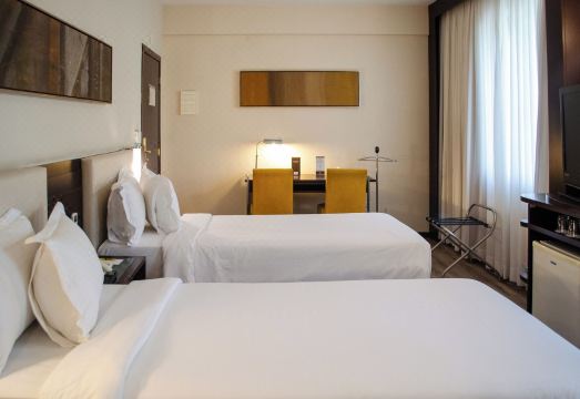 Royal Collection Savassi Hotel Overview