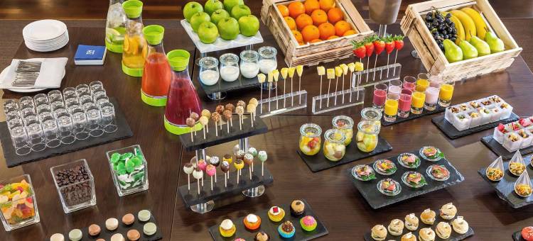 柏林米特区查理检查哨诺翰精选酒店(NH Collection Berlin Mitte)图片