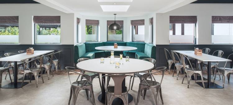 柳树训练中心酒店(The Willows Training Centre)图片