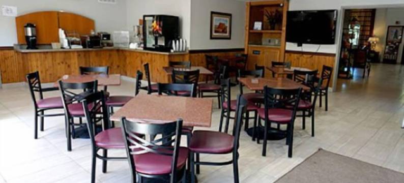 鲁伊多索山酒店(Ruidoso Mountain Inn)图片