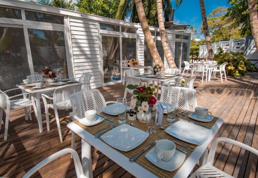 Hotel Reina del Mar by Dorado Hotel Overview