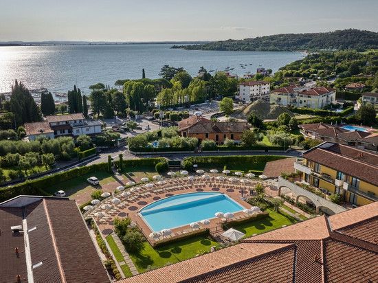 湖上阳台住宅酒店