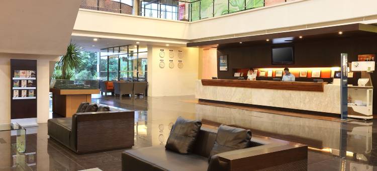 美纳多高尔夫诺富特度假酒店和会议中心(Novotel Manado Golf Resort & Convention Center)图片