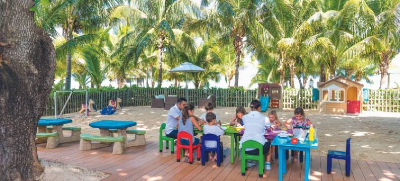 蒂娜罗宾比奇科默高尔夫水疗度假酒店(Dinarobin Beachcomber Golf Resort & Spa)图片