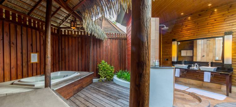 卡曼都岛水疗度假村(Komandoo Island Resort & Spa)图片