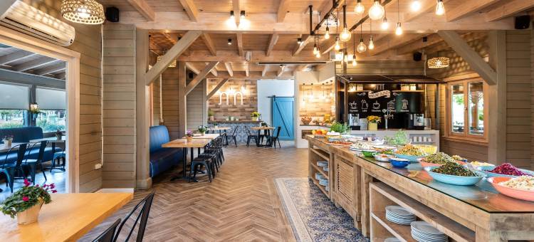 约旦河滨乡村旅游酒店(The Village- Jordan Riverside Travel Hotel)图片