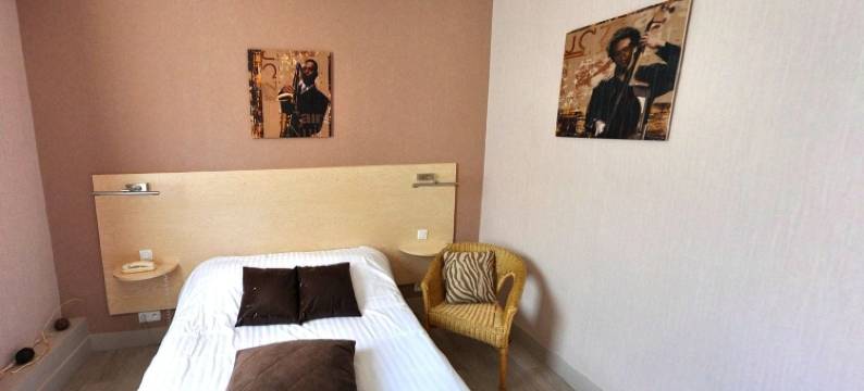 拉克洛伊克斯科尔特酒店(Logis Hôtel-Restaurant la Croix Couverte)图片