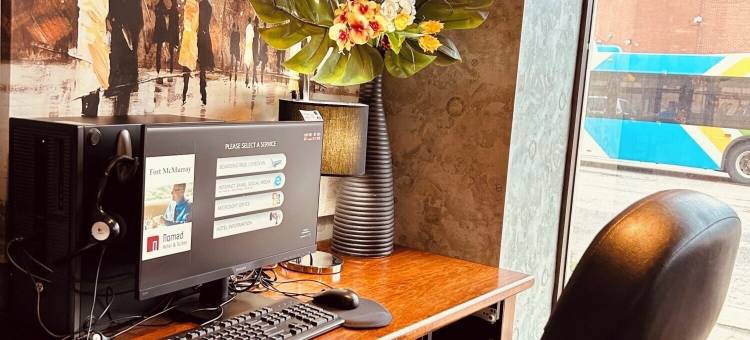 诺玛德套房酒店(Nomad Hotel & Suites)图片