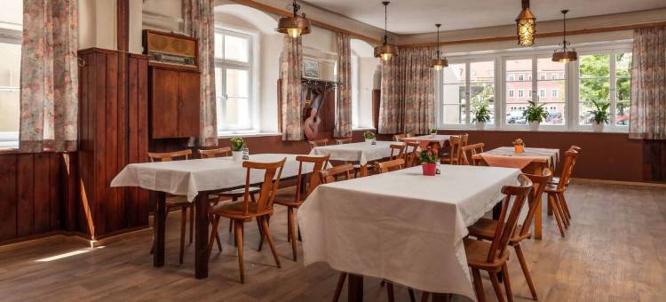 天鹅旅馆盖尔尼(Hotel Garni Zum Schwan)图片