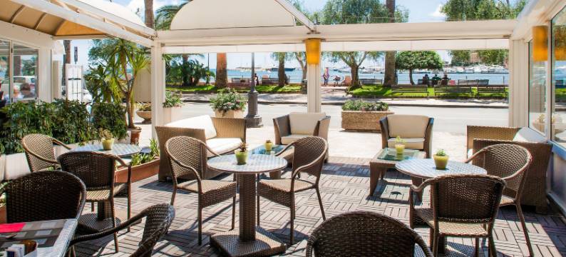 维苏毕欧酒店(Hotel Vesuvio)图片