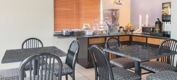 纽卡斯尔速8酒店(Super 8 by Wyndham New Castle)图片