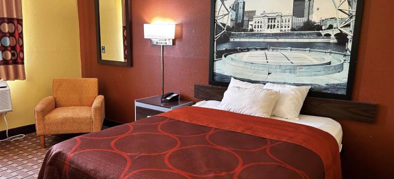 布恩速8酒店(Super 8 by Wyndham Boone)图片