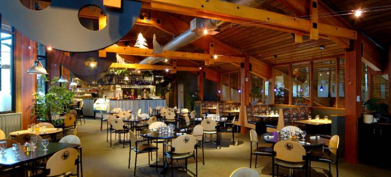 路易丝湖酒店(Lake Louise Inn)图片