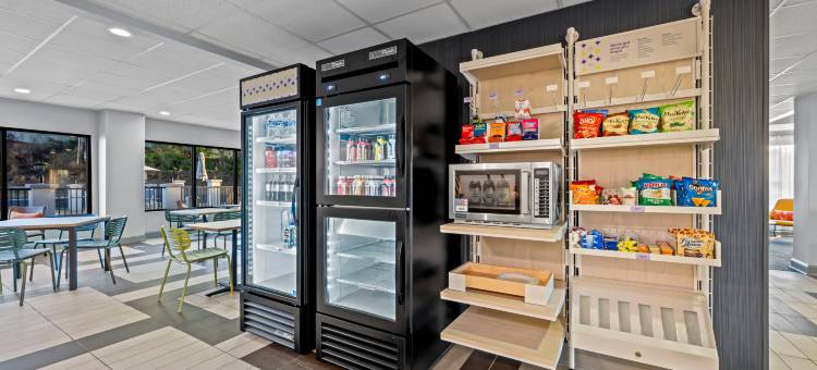 塔斯卡卢萨大学希尔顿 Spark 酒店(Spark by Hilton Tuscaloosa University)图片