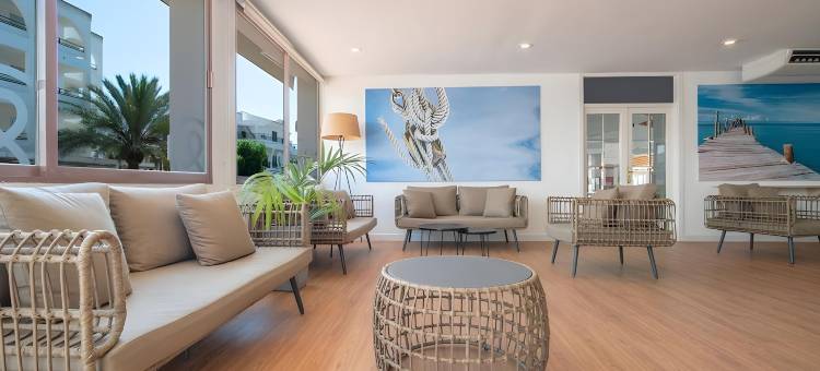 马洛卡塞西莉亚-皮耶尔&瓦康斯公寓酒店(Residence Mallorca Cecilia)图片