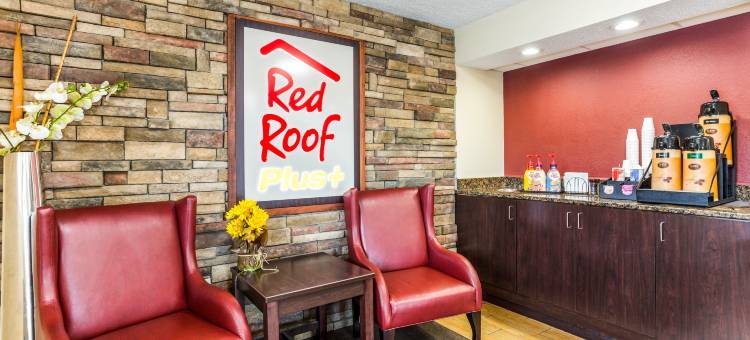 纳什维尔北红顶PLUS+酒店-古德利茨维尔(Red Roof Plus+ Nashville North - Goodlettsville)图片