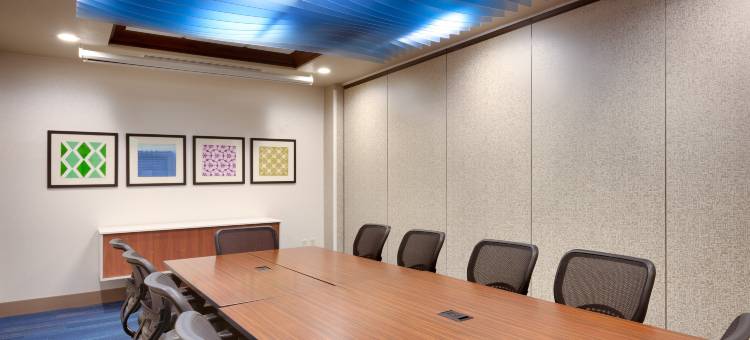 智选假日套房酒店奥勒姆市，北普罗沃(Holiday Inn Express & Suites Orem-North Provo)图片