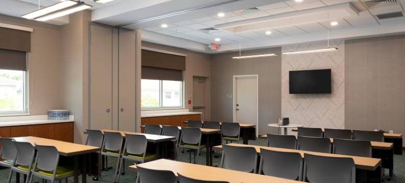 卡纳维拉尔角可可海滩万豪SpringHill Suites酒店(SpringHill Suites Cape Canaveral Cocoa Beach)图片