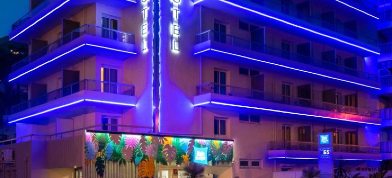 宜必思快捷芒通酒店(Ibis Budget Menton)图片