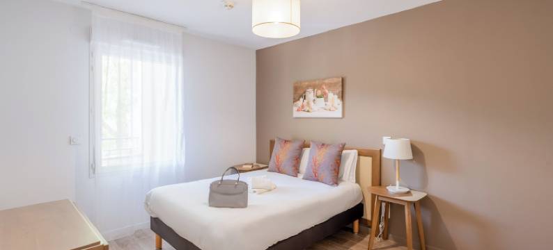 里昂利勒达博公寓品质酒店(Quality Suites Lyon L'Isle-d'Abeau)图片