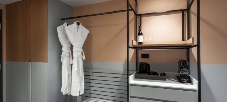 墨尔本拉筹伯街美居酒店(Mercure Melbourne la Trobe Street)图片