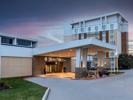 辛辛那提机场希尔顿逸林酒店