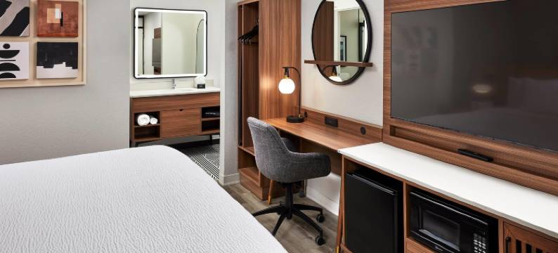 千橡市纽伯里公园拉昆塔温德姆套房酒店(La Quinta Inn & Suites by Wyndham Thousand Oaks-Newbury Park)图片