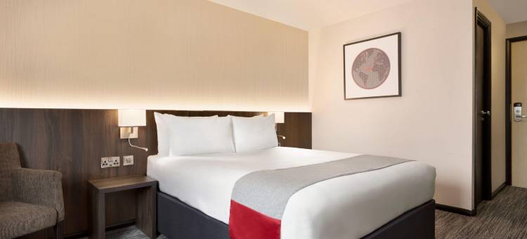 西布里斯托尔温德姆华美达酒店(Ramada by Wyndham Bristol West)图片