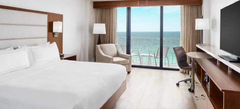 坦帕湾 - 北雷廷顿海滩希尔顿逸林海滩度假酒店(DoubleTree Beach Resort by Hilton Hotel Tampa Bay - North Redington Beach)图片