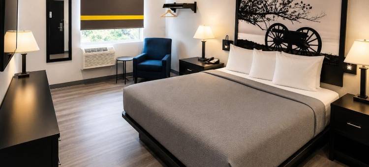 列克星敦公园-加利福尼亚地区温德姆速8酒店(Super 8 by Wyndham Lexington Park/California Area)图片