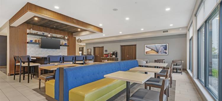 贝斯特韦斯特优质马凯特酒店及套房(Best Western Plus Marquette Hotel  Suites)图片