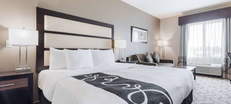 奥本拉昆塔温德姆套房酒店(La Quinta Inn & Suites by Wyndham Auburn)图片