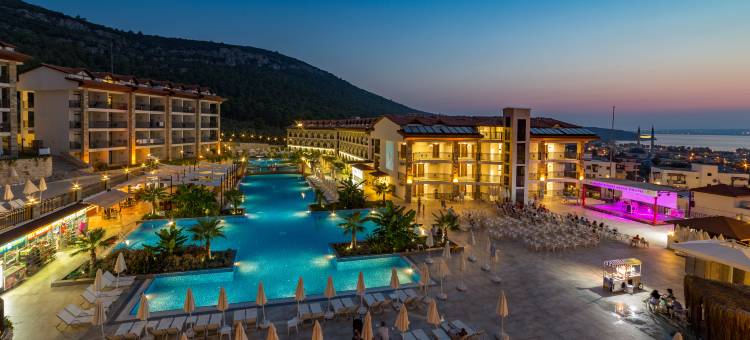 温德姆华美达度假村阿克布克(Ramada Resort by Wyndham Akbuk)图片