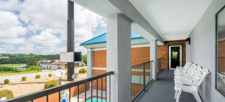 丹德里奇速8酒店(Super 8 by Wyndham Dandridge)图片