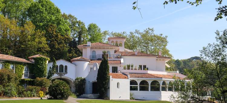 布林多斯/湖及城堡(Brindos, Lac & Château - Relais & Châteaux - Anglet Biarritz)图片