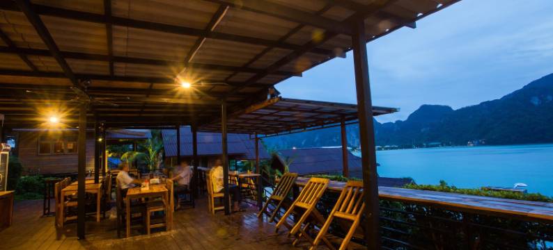 鹅卵石海滩酒店(The Cobble Beach)图片