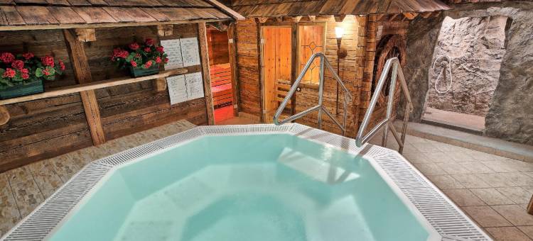 锡吉什瓦拉 Binderbubi 美居水疗酒店(Mercure Sighisoara Binderbubi Hotel & Spa)图片