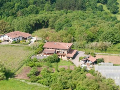 阿雷斯提耶塔酒店