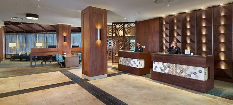 里贾纳市中心希尔顿逸林酒店和会议中心(DoubleTree by Hilton Hotel & Conference Centre Regina)图片