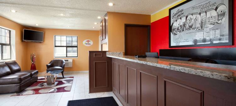 科罗拉多斯普林斯-阿法地区速8酒店(Super 8 by Wyndham Colorado Springs/Afa Area)图片